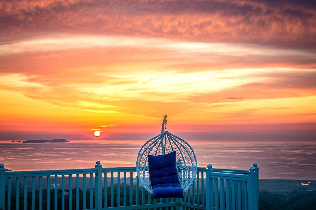 Villa Orizontas Corfu, Private Villa With Breathtaking Views Loutses Eksteriør billede