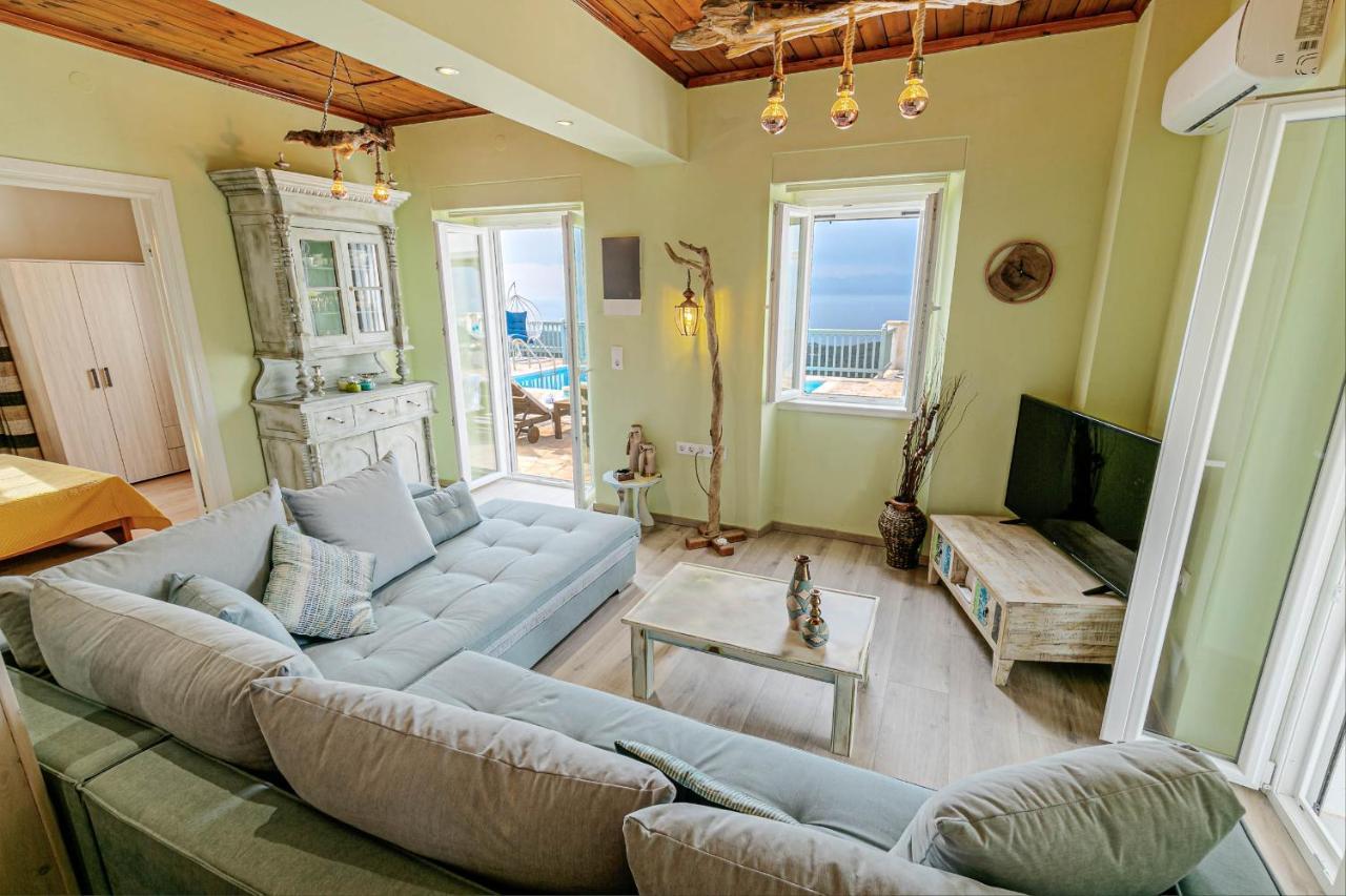 Villa Orizontas Corfu, Private Villa With Breathtaking Views Loutses Eksteriør billede