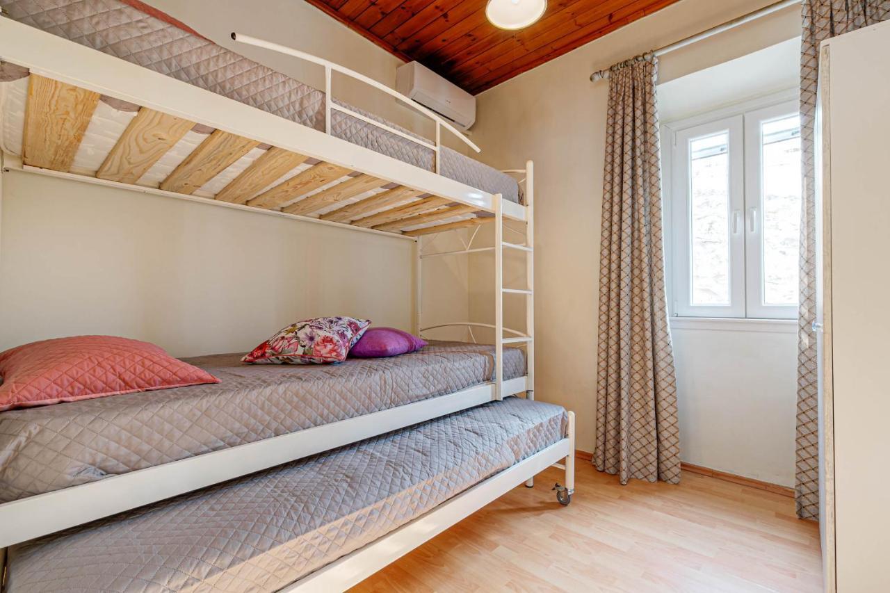 Villa Orizontas Corfu, Private Villa With Breathtaking Views Loutses Eksteriør billede