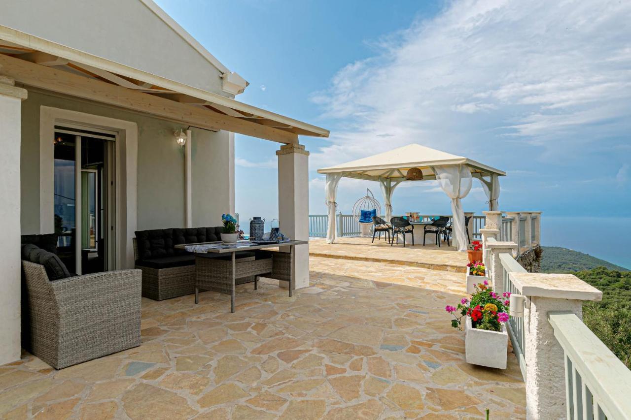 Villa Orizontas Corfu, Private Villa With Breathtaking Views Loutses Eksteriør billede